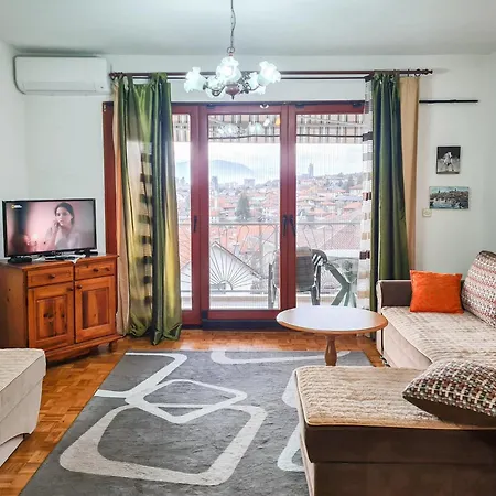 Urbanscape + Free Private Parking