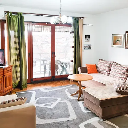 Apartamento Urbanscape + Free Private Parking