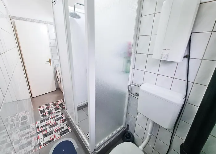 Urbanscape + Free Private Parking * Sarajevo